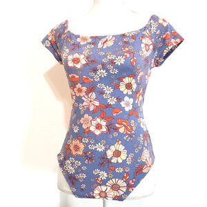 LUSH Womens SIZE L Floral Print Off the Shoulder One Pice Bodysuit Lilac Snap